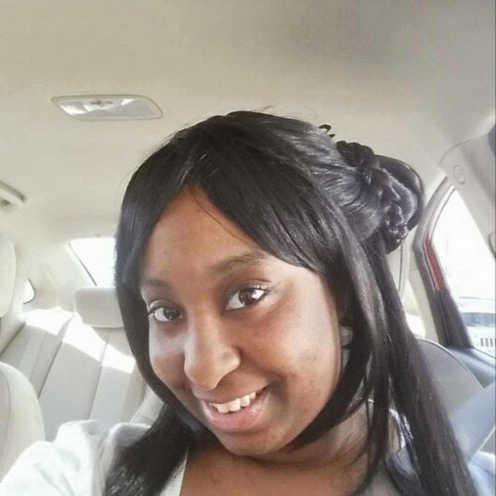 Meet your Posher, Nakisha